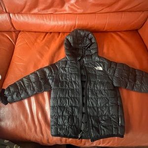 Black North Face Thermoball Coat